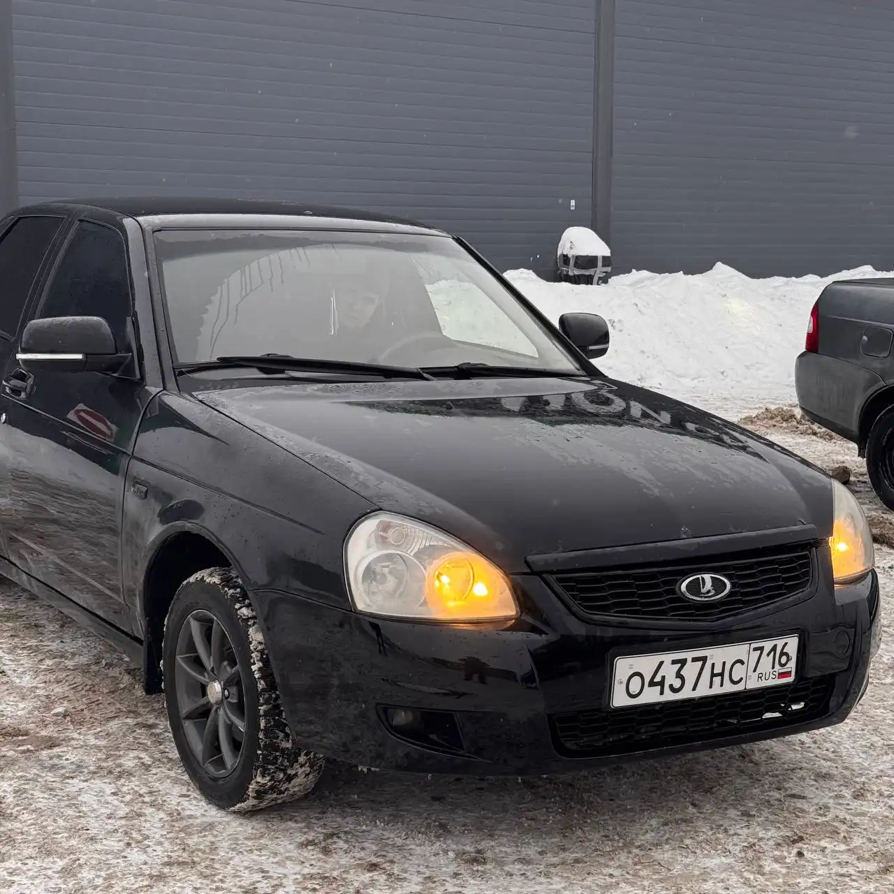 Продается автомобиль Mercedes-Benz W124 2011 года с двигателем 16 клапанов после капремонта