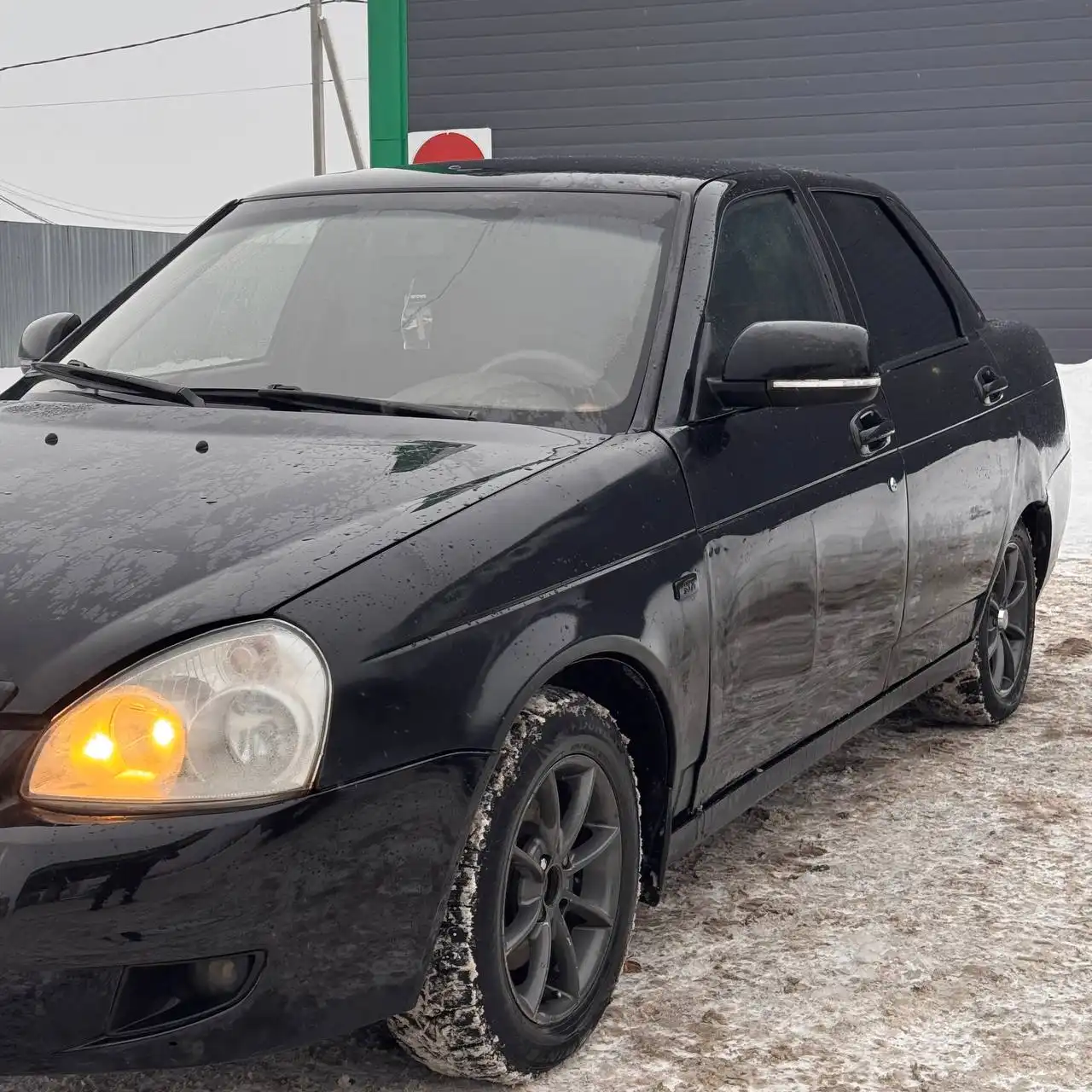 Продается автомобиль Mercedes-Benz W124 2011 года с двигателем 16 клапанов после капремонта