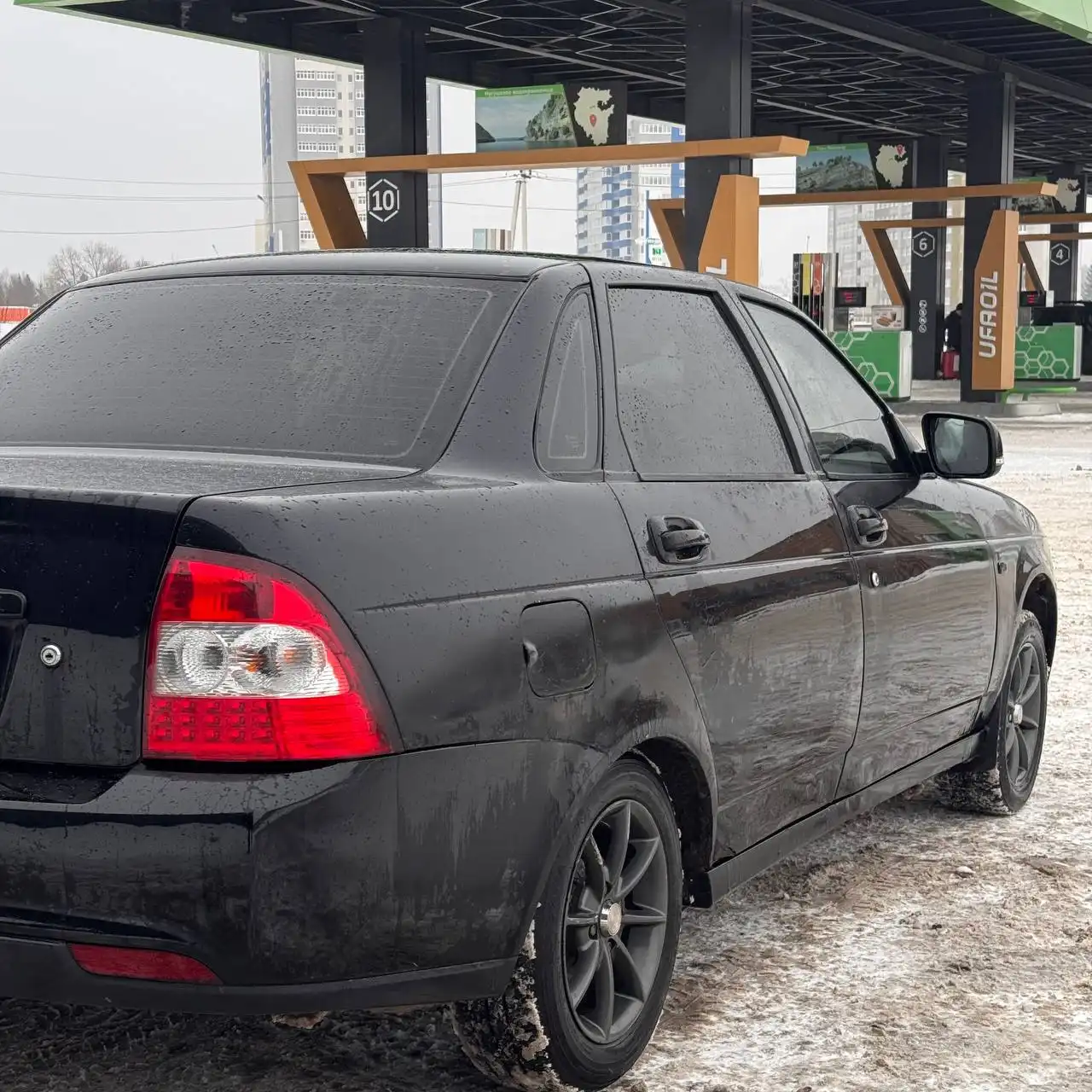 Продается автомобиль Mercedes-Benz W124 2011 года с двигателем 16 клапанов после капремонта