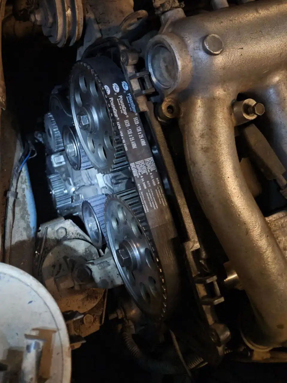 Продажа ВАЗ 2112 2002 года с доработками и запчастями