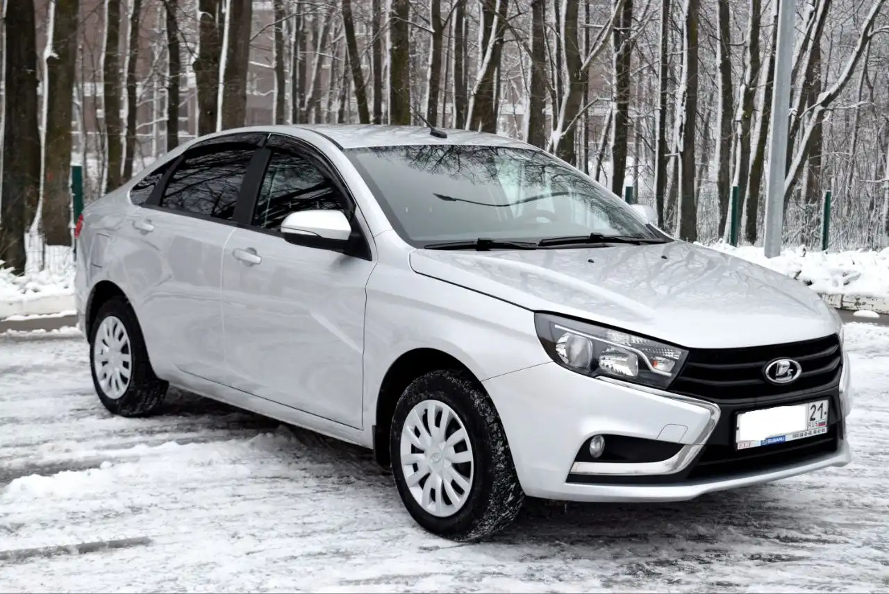 Lada VESTA 2021 год в отличном состоянии