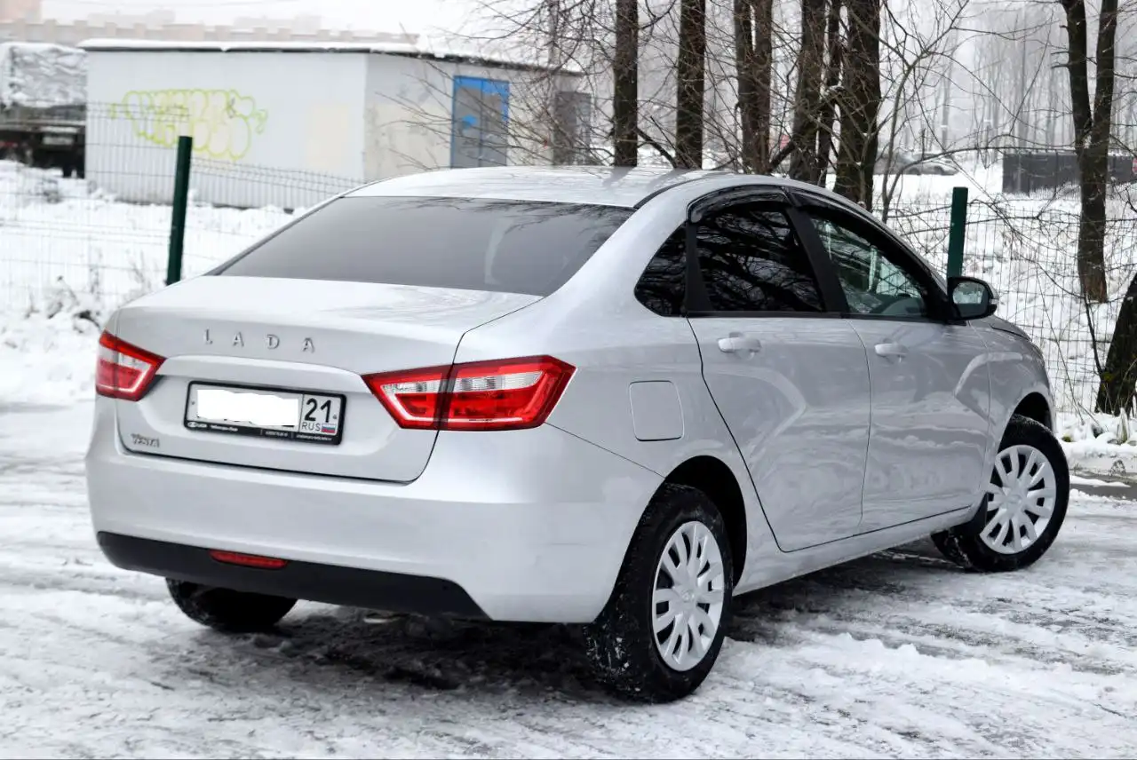 Lada VESTA 2021 год в отличном состоянии