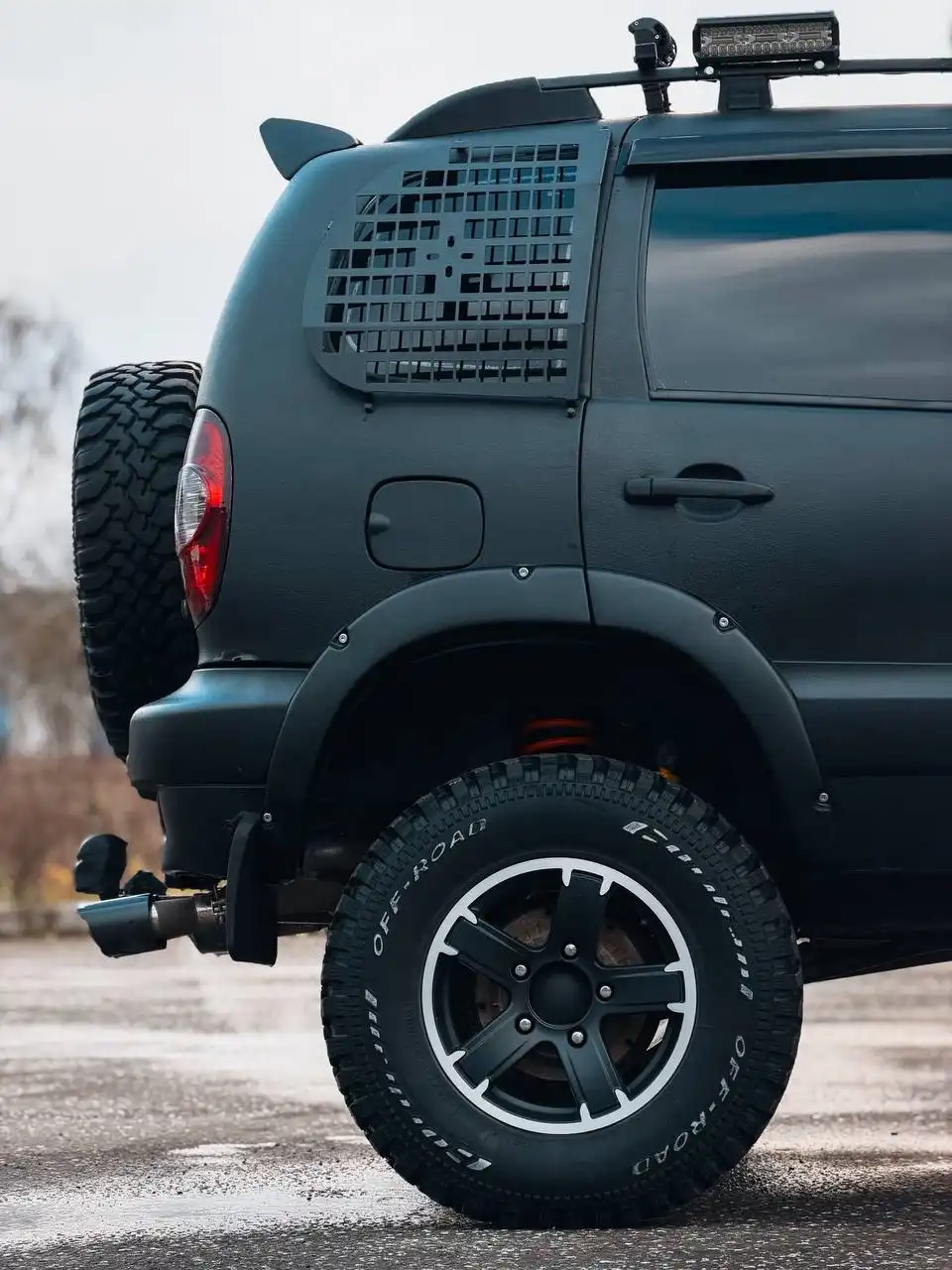 Продажа Нива Шевроле 2003 года выпуска