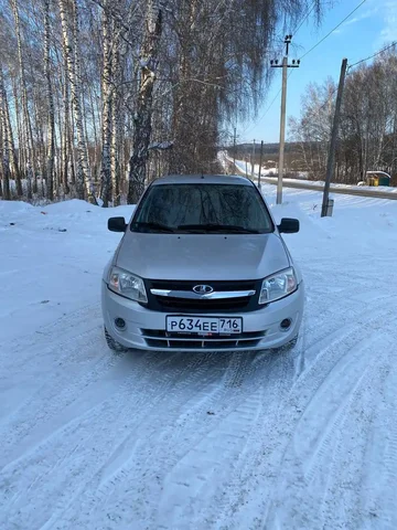 Продажа Lada Granta 2013 года выпуска в с. Чекмагуш - Авто в Чекмагуш