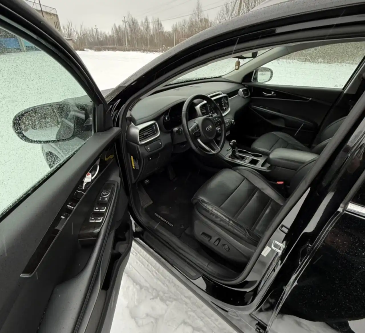 Продам Kia Sorento 2018 года 2.4 литра с пробегом 99 тыс. км - Внедорожники/кроссоверы (Авто) в Уфа