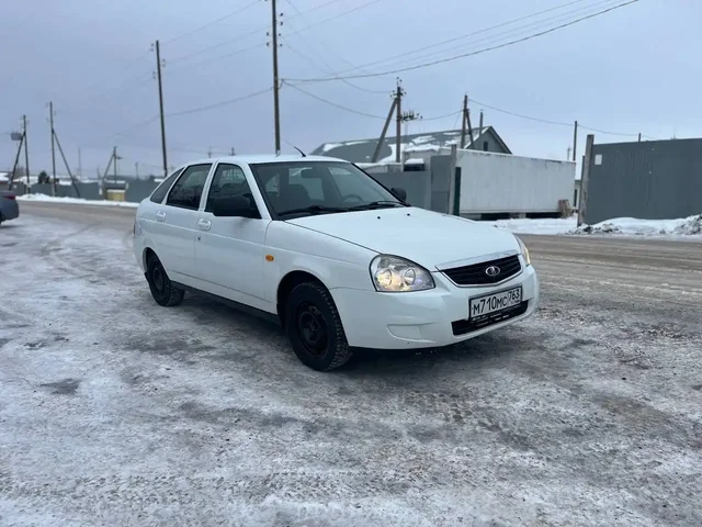 Продажа Лада Приора 2012 года с кондиционером - Легковые автомобили в Уфа