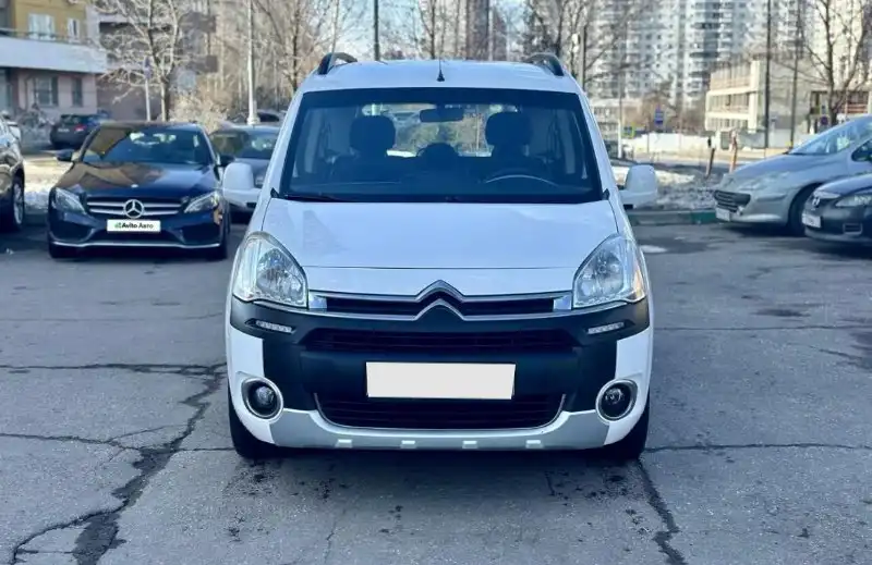 Citroen Berlingo 2 поколение 2013 года - Легковые автомобили (Авто) в Заречный