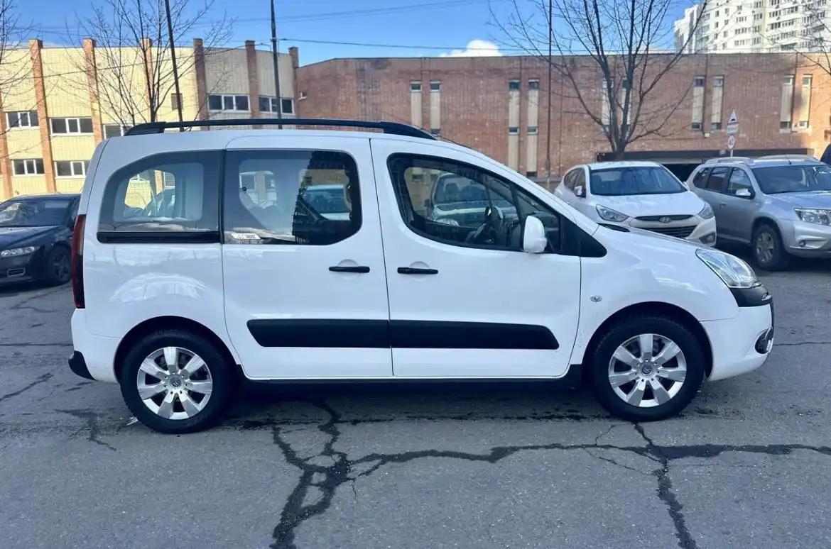 Citroen Berlingo 2 поколение 2013 года - Легковые автомобили (Авто) в Заречный
