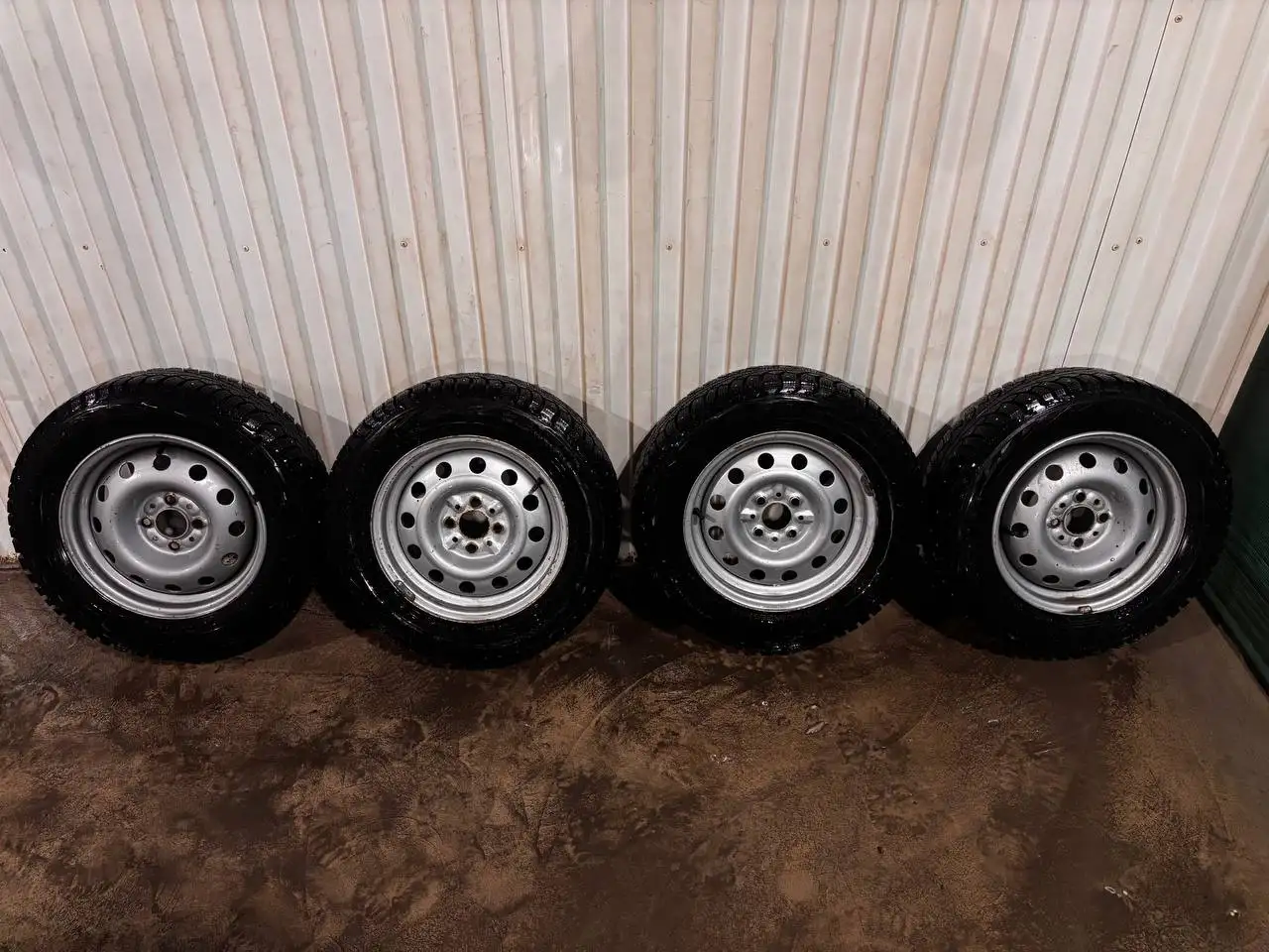 Продажа зимней резины Nordman 5 175/70 R14 - Шины и диски (Авто) в Кандры