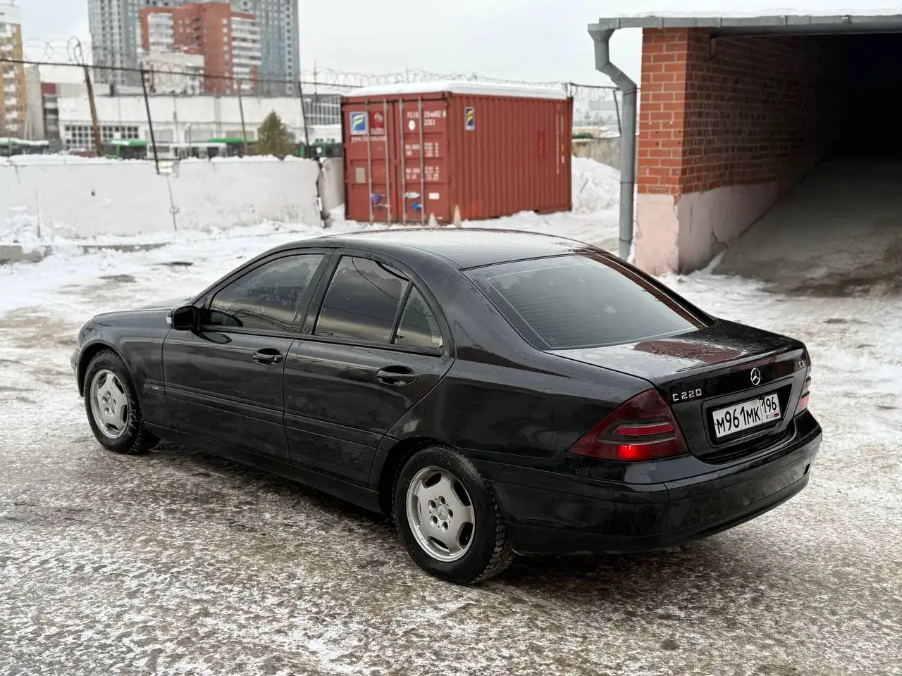 Mercedes W203 2001 г.в. с двигателем 2.1 CDI - Легковые автомобили (Авто) в Екатеринбург