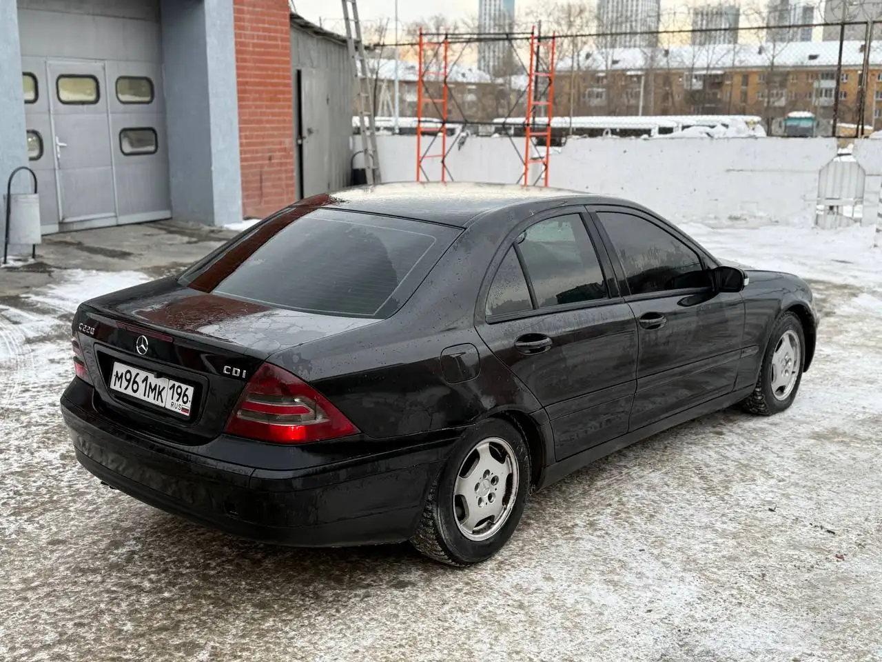 Mercedes W203 2001 г.в. с двигателем 2.1 CDI - Легковые автомобили (Авто) в Екатеринбург