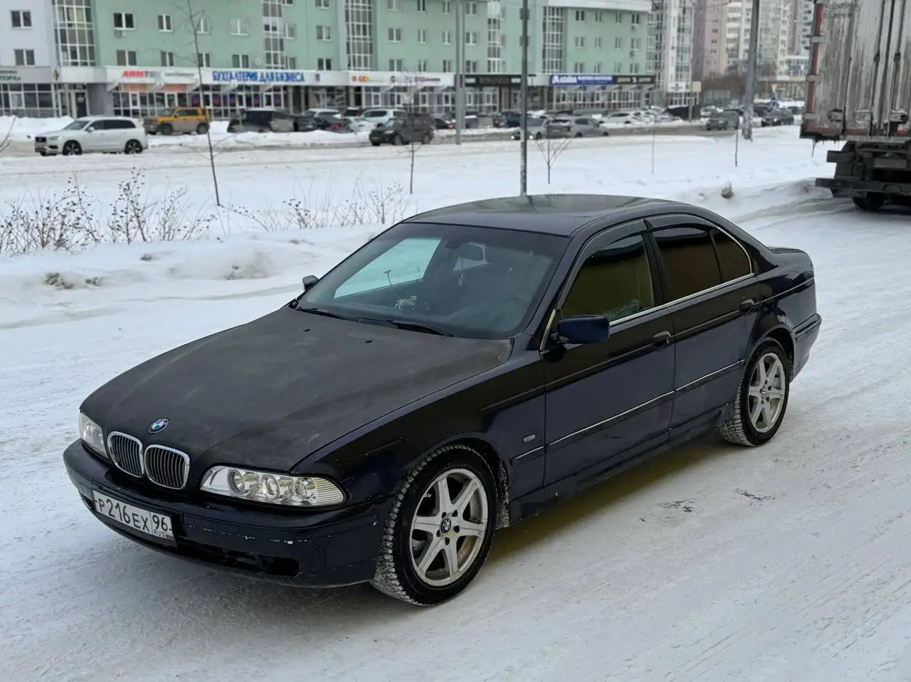 BMW 5 (E39) 2000 г.в. Рестайлинг - Легковые автомобили (Авто) в Екатеринбург