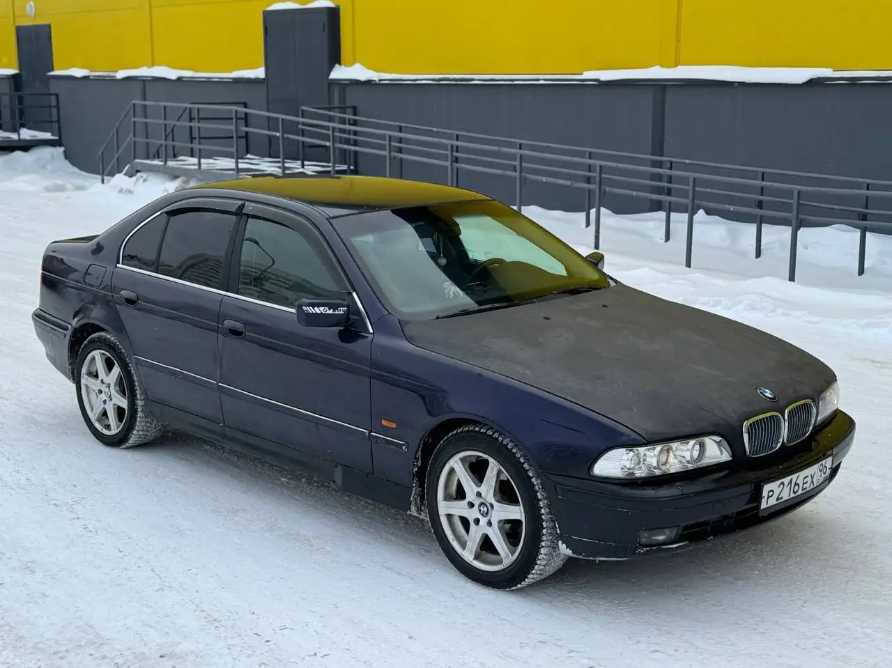 BMW 5 (E39) 2000 г.в. Рестайлинг - Легковые автомобили (Авто) в Екатеринбург