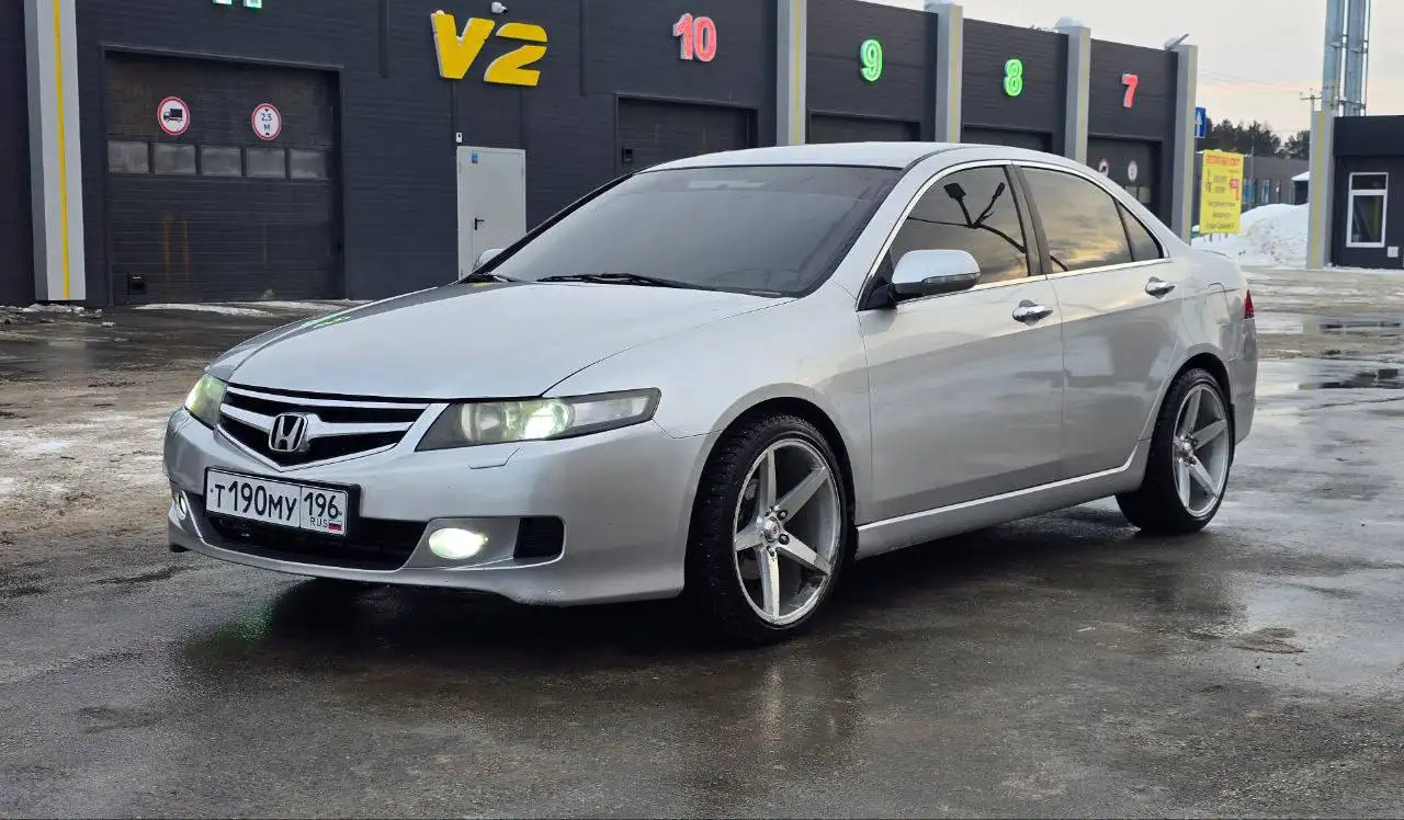 Продажа автомобиля 2007 года рестайлинг в отличном состоянии - Авто в Екатеринбург