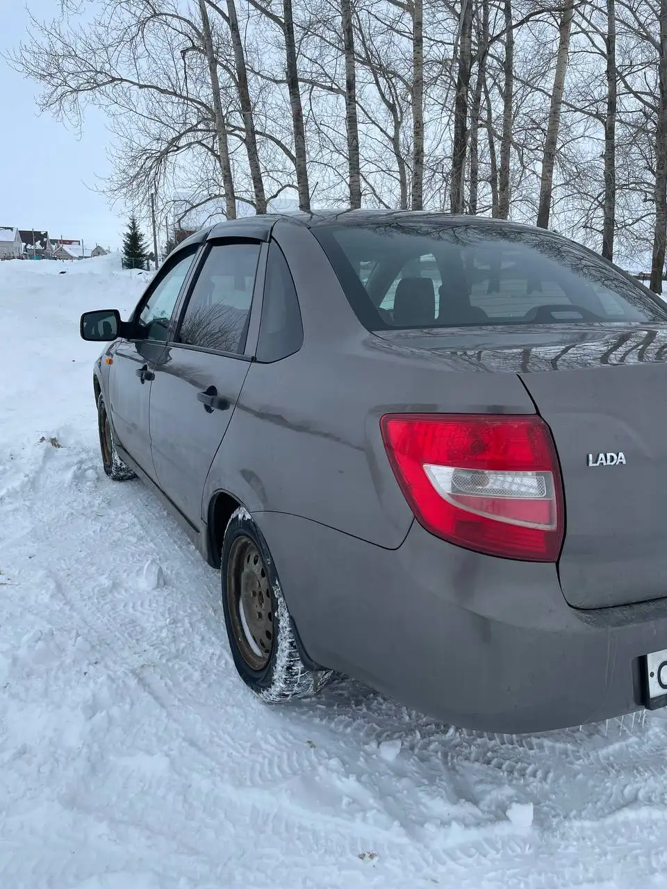 Продажа Лада Гранта 2015 года выпуска - Легковые автомобили (Авто) в Уфа