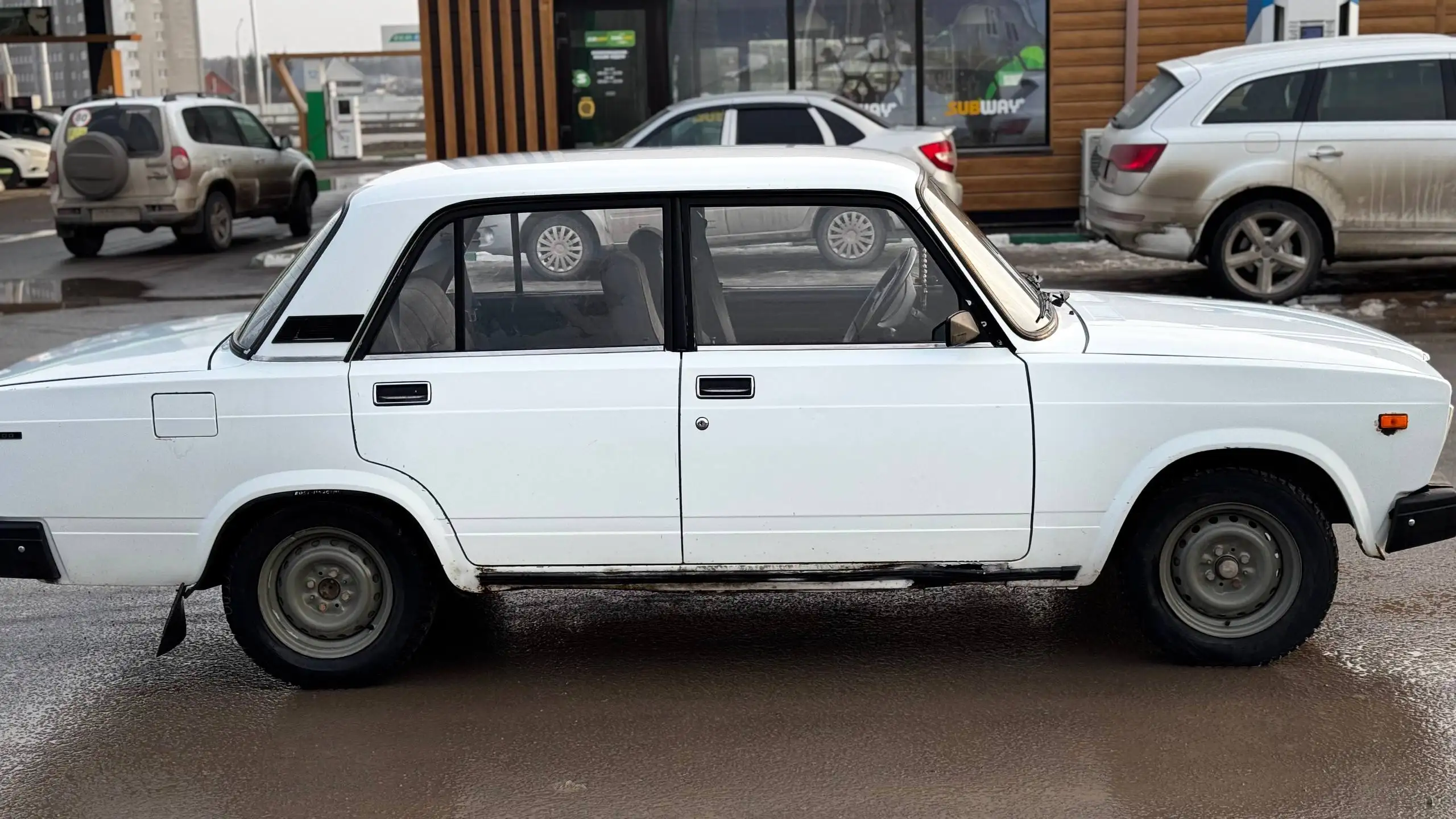 Продается ухоженная ВАЗ 2107 2003 года - Легковые автомобили (Авто) в Уфа