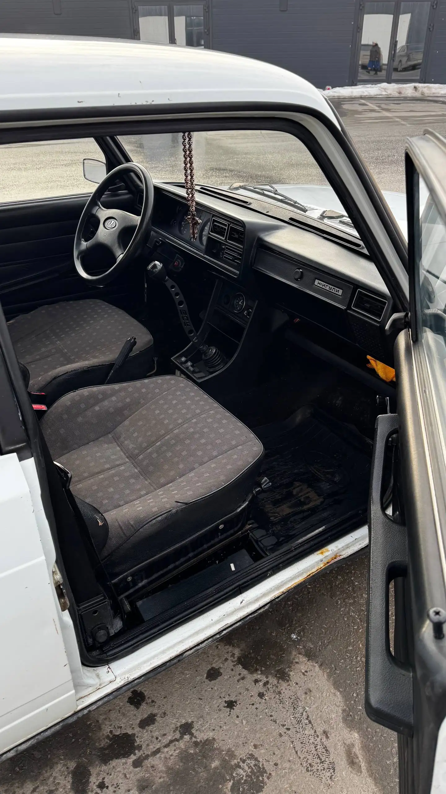 Продается ухоженная ВАЗ 2107 2003 года - Легковые автомобили (Авто) в Уфа