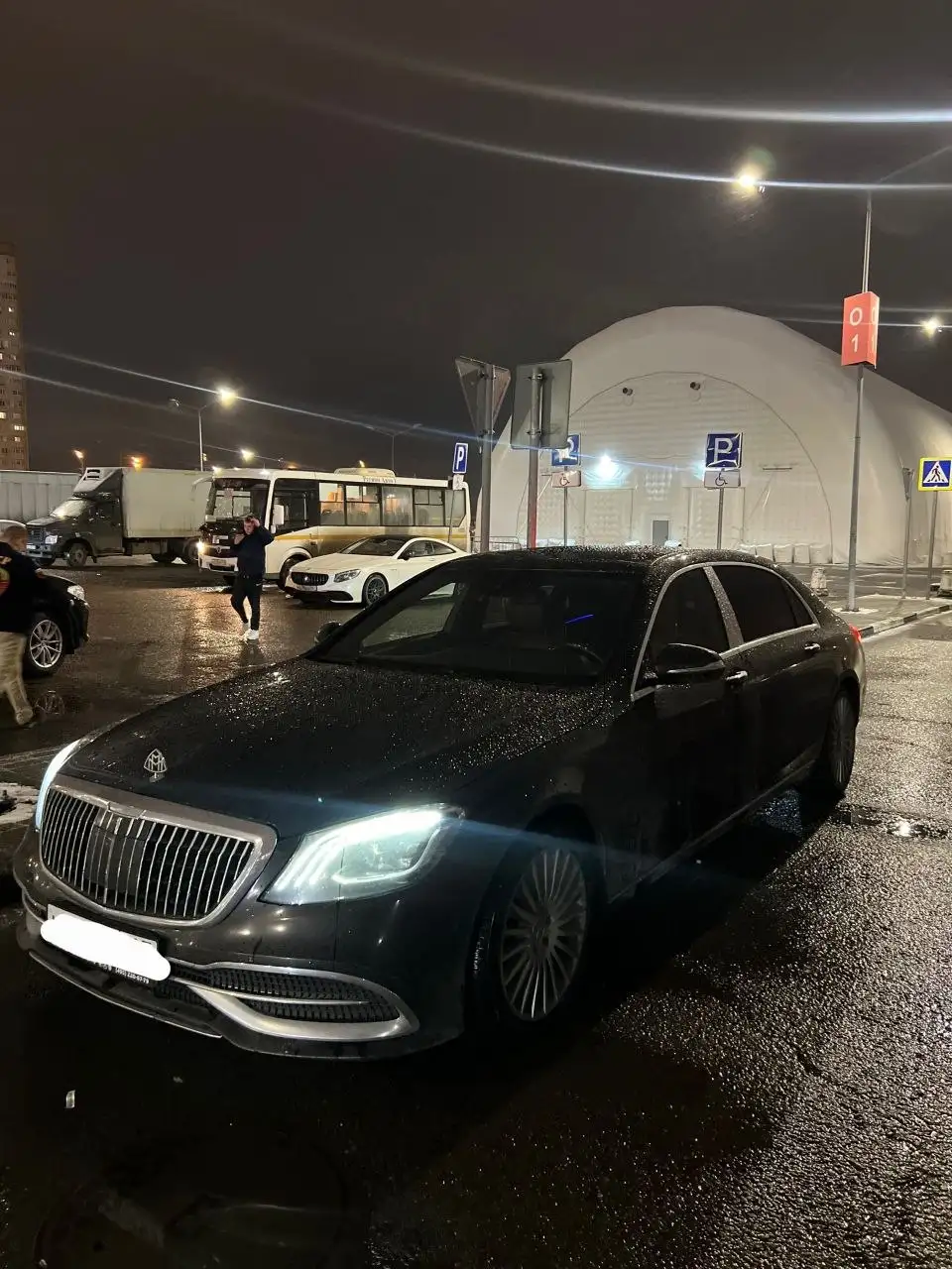 Продажа автомобиля Maybach 2016 года - Легковые автомобили (Авто) в Чехов