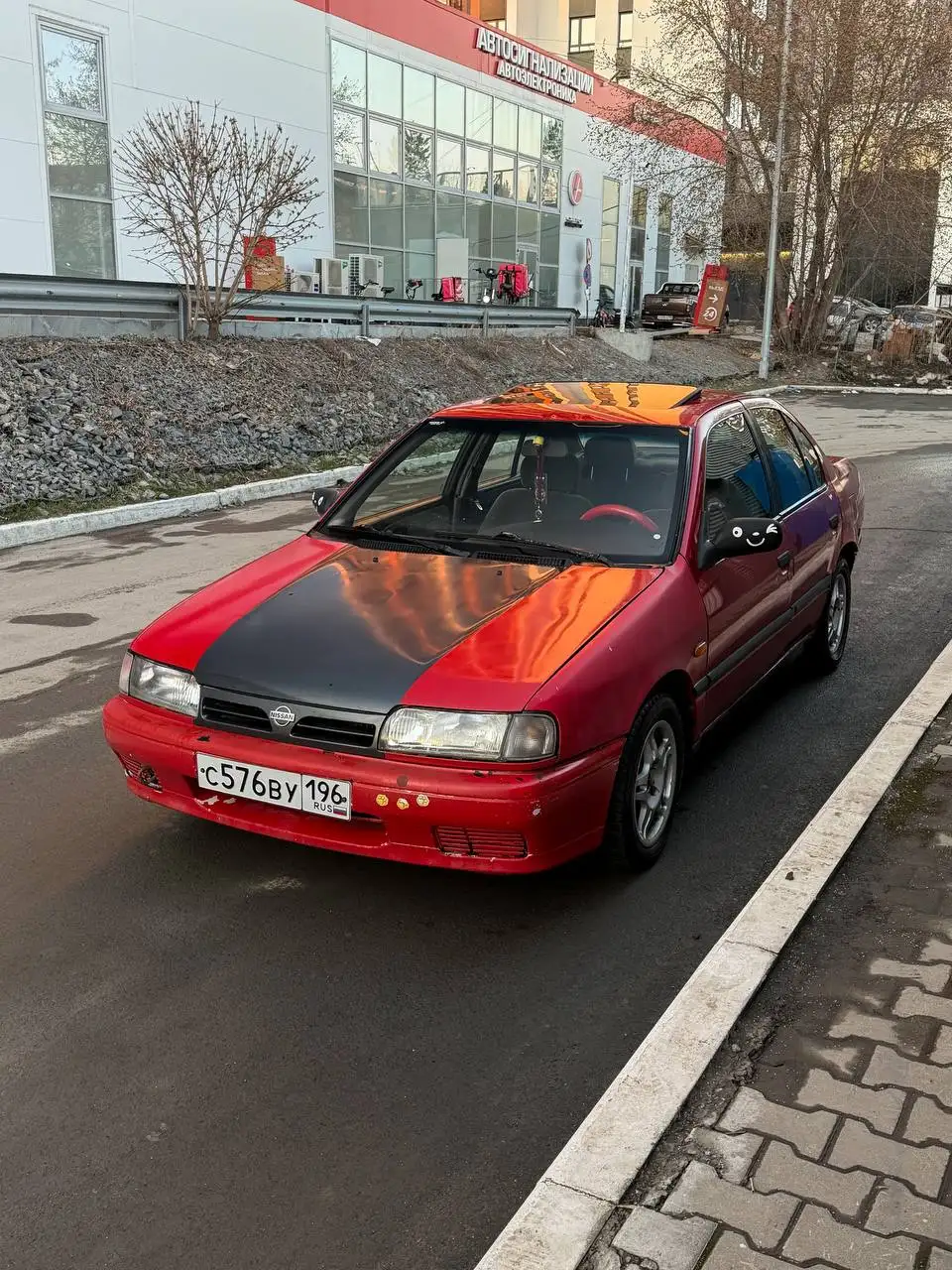 Продам Nissan Primera 1992 года - Легковые автомобили (Авто) в Екатеринбург