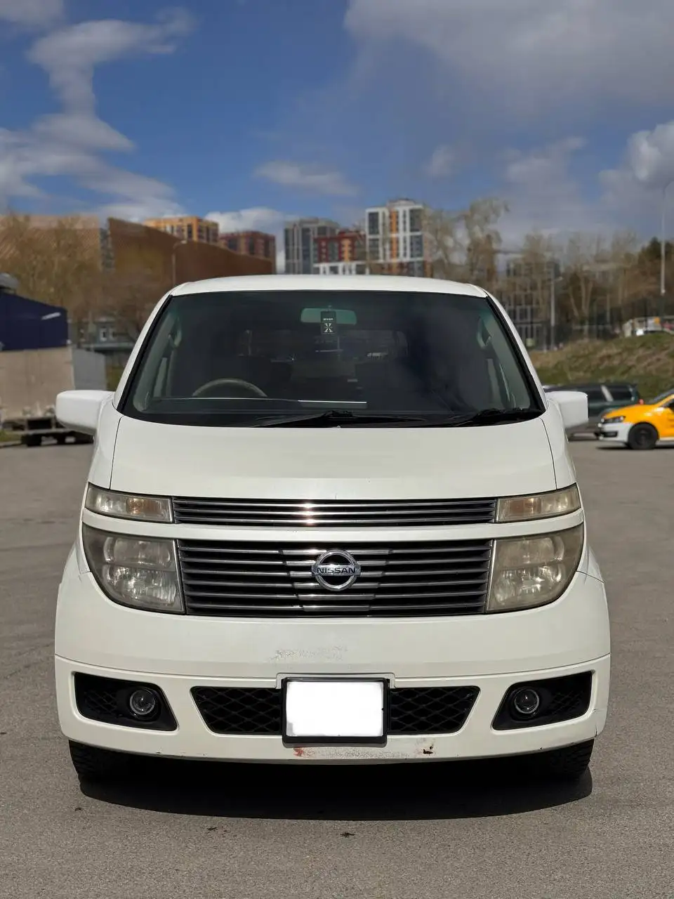 Nissan Elgrand 2003 продажа - Минивэны (Авто) в Екатеринбург