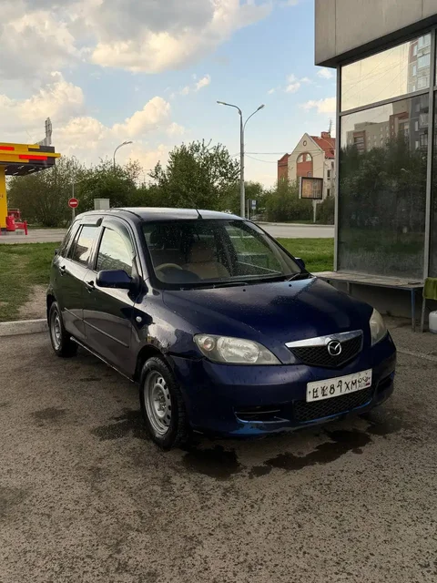 Mazda Demio 2002 1.4 AT - Subaru в Екатеринбург