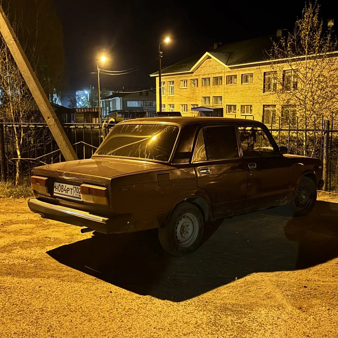 ВАЗ 2107 2002 года с красным салоном - Легковые автомобили (Авто) в Уфа