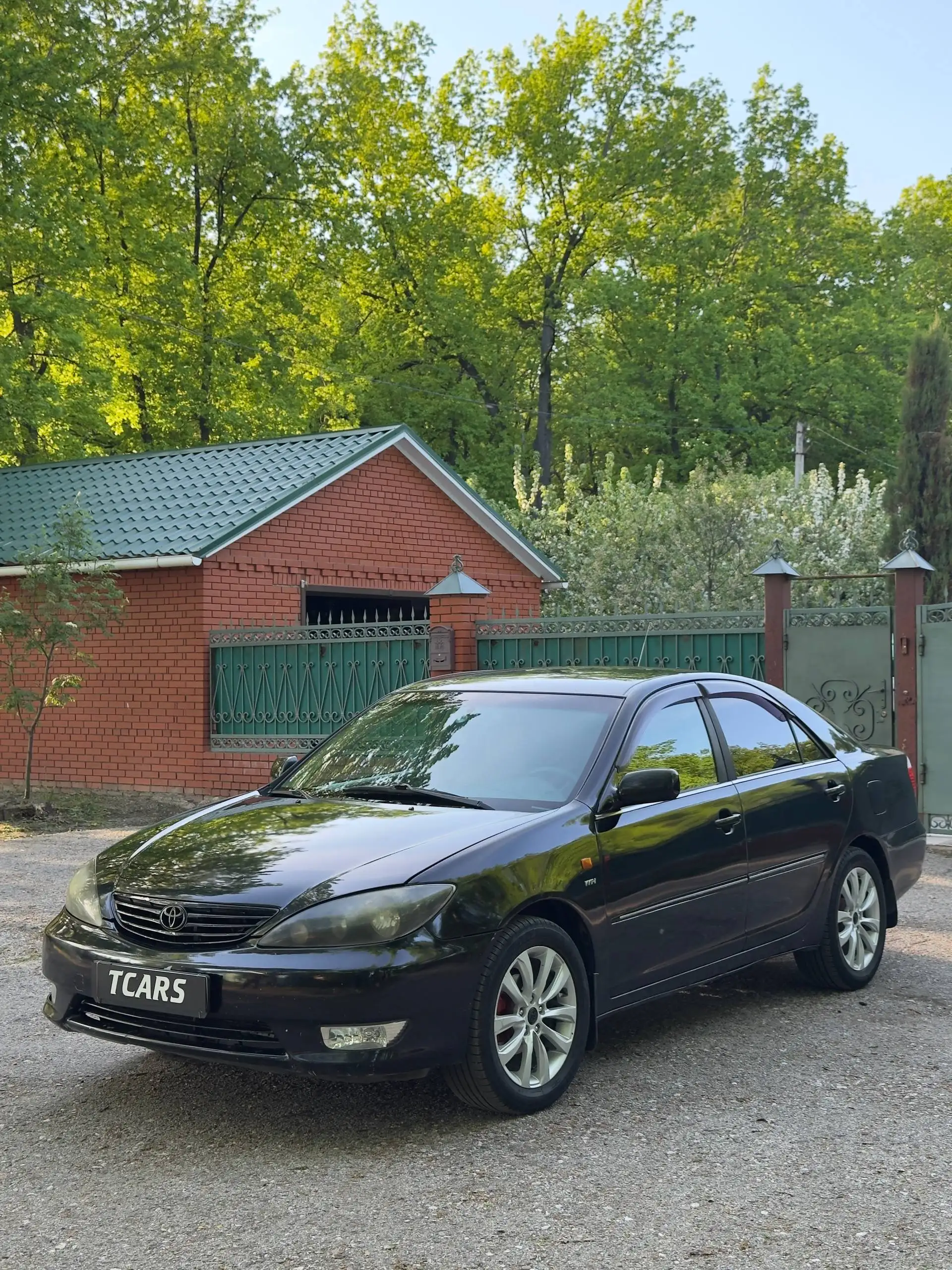 Toyota Camry 2004 - Легковые авто (Авто) в Уфа