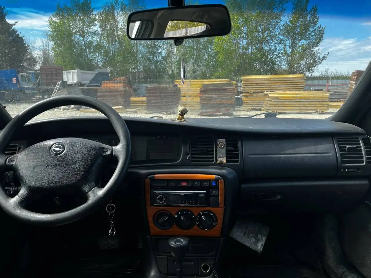 Opel Vectra 2.0 AT - Легковые автомобили (Авто) в Уфа