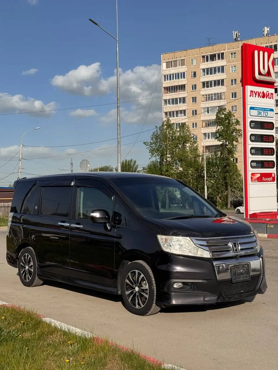 Honda Stewgn Spada 2012 рестайлинг - Легковые автомобили (Авто) в Екатеринбург