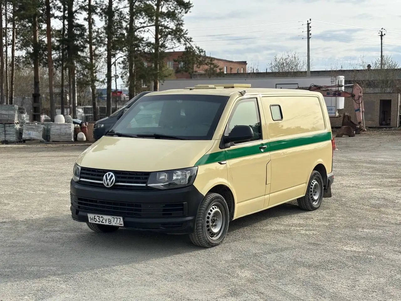 Продажа броневика Volkswagen - Volkswagen (Авто) в Екатеринбург