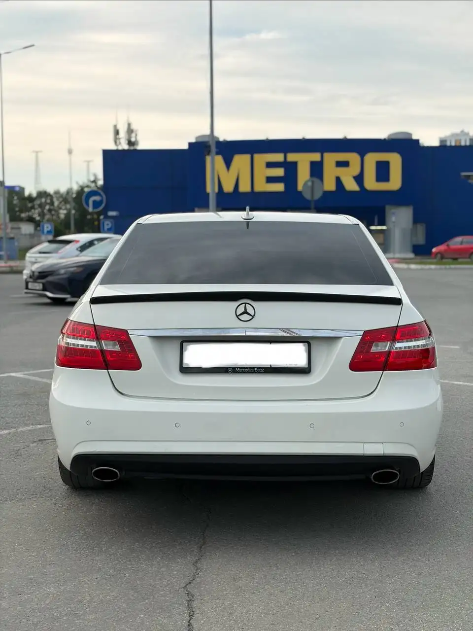 MERCEDES E-KLASSE 2010 - Легковые автомобили (Авто) в Екатеринбург
