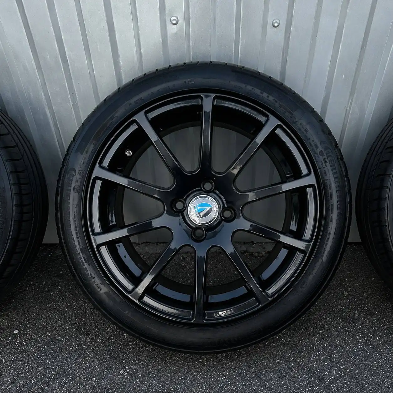 Продам комплект шин R16 лето 205/45 - Шины и диски (Авто) в Уфа
