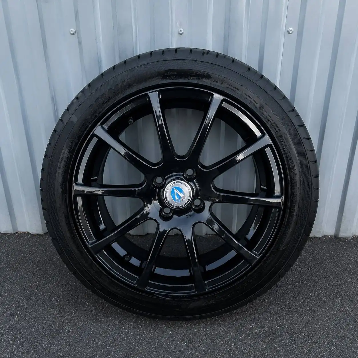 Продам комплект шин R16 лето 205/45 - Шины и диски (Авто) в Уфа