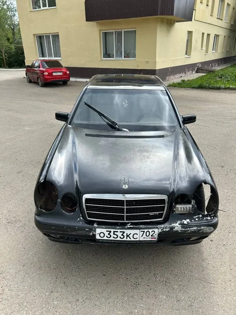Продам Mercedes W210 - Легковые автомобили в Оренбург