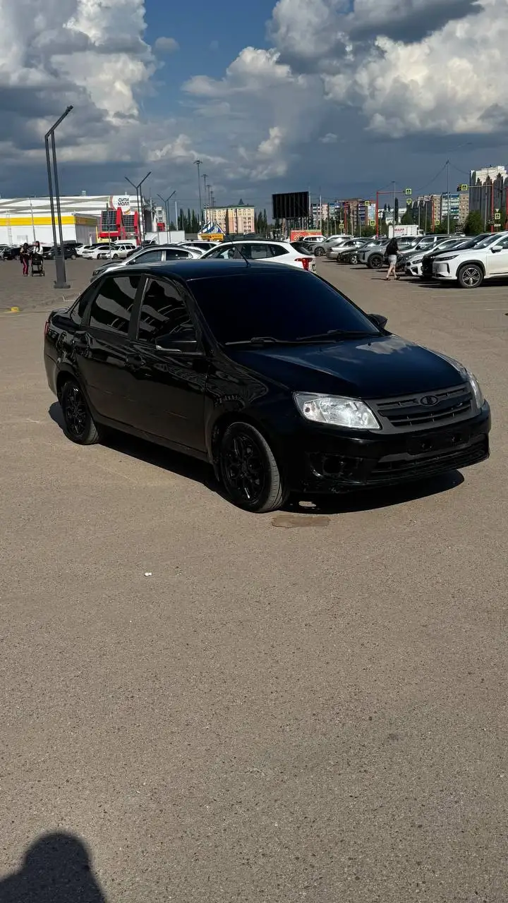 Lada Granta 2017 - Авто в Стерлитамак