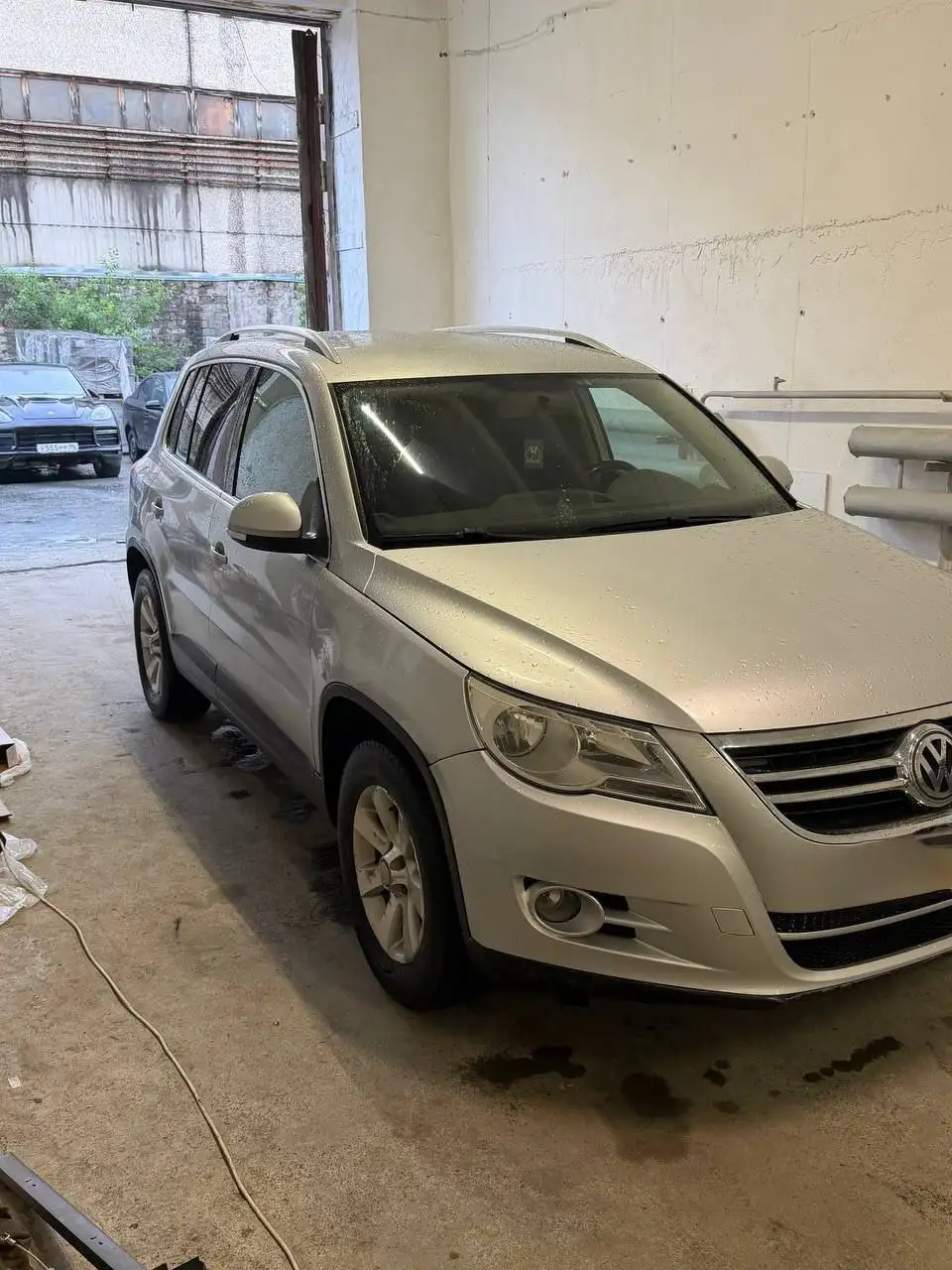 Volkswagen Tiguan 2010 2.0 TSI - Легковые автомобили (Авто) в Екатеринбург