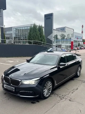 BMW 7 2017 года - Volkswagen Jetta в Москва