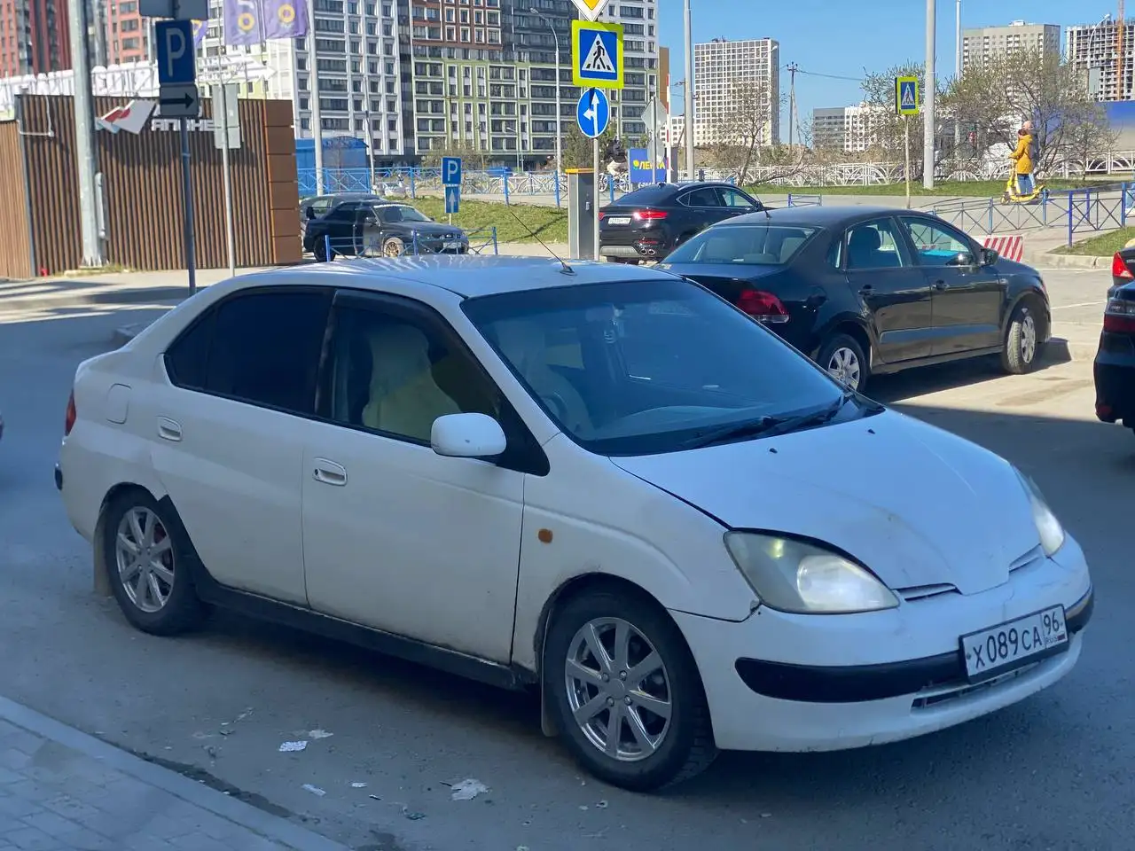 Toyota Prius Гибрид 1999 - Легковые автомобили (Авто) в Уфа
