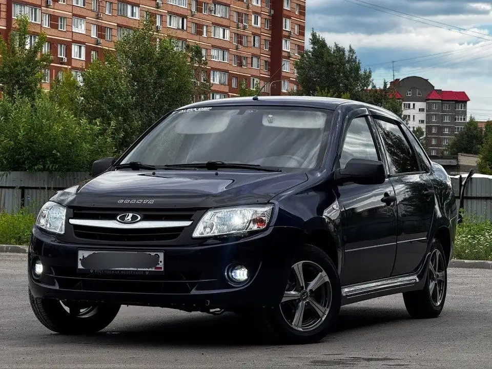 Lada Granta 2013 - Легковые автомобили (Авто) в Уфа