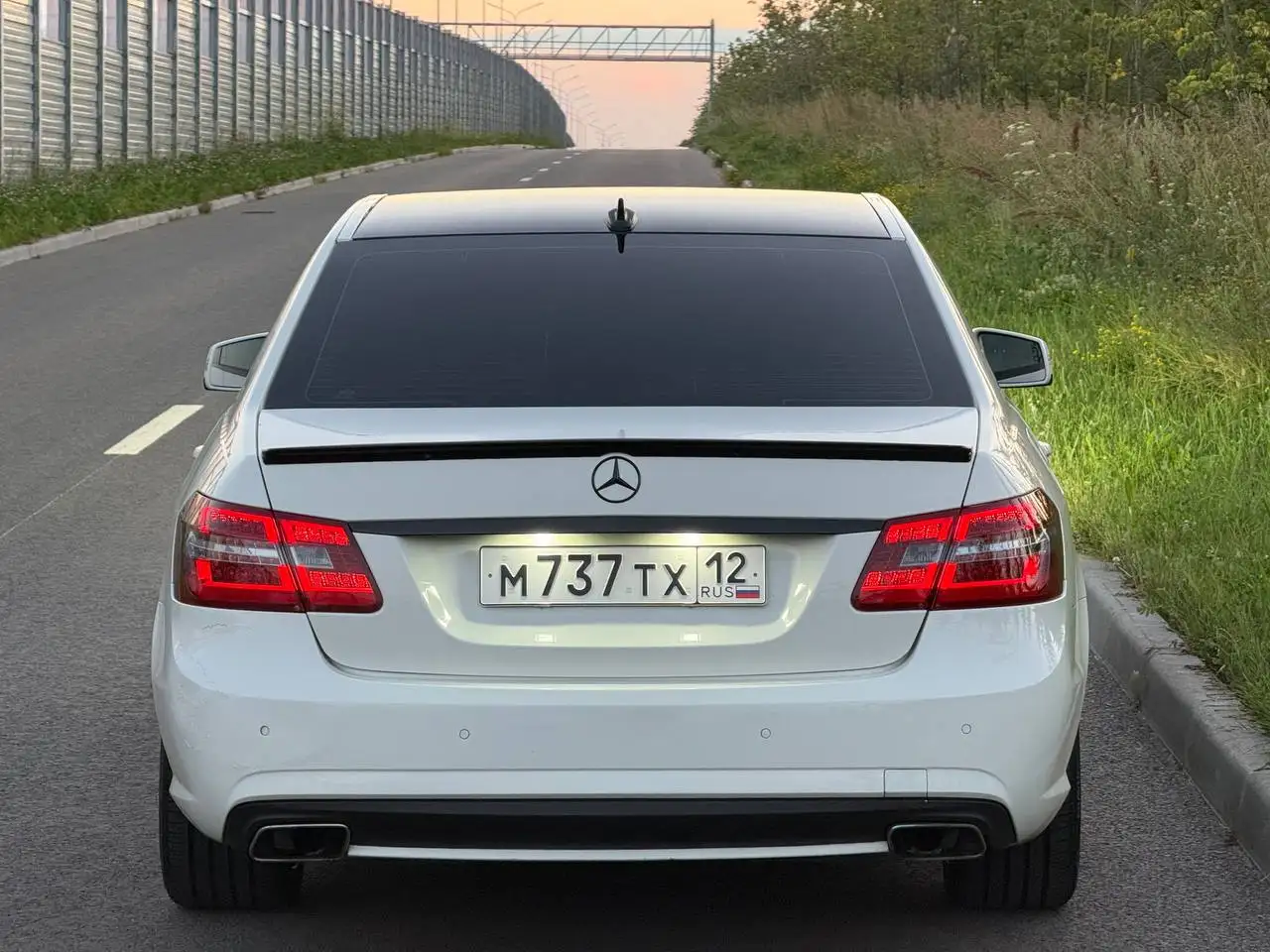 Mercedes-Benz E200 2010 - Легковые автомобили (Авто) в Казань