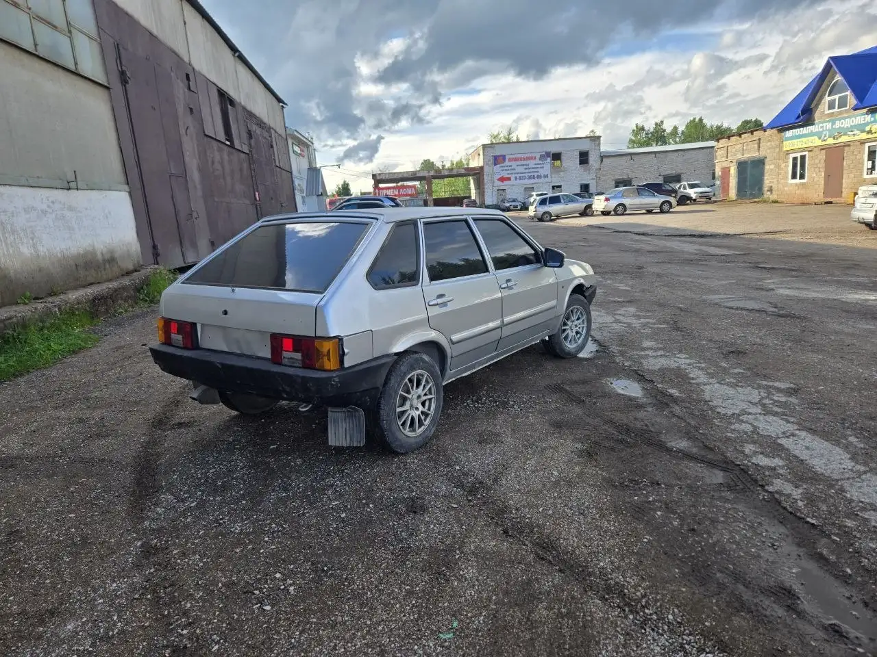 Автомобиль 2003 года, в собственности с 2014 - Авто в Уфа