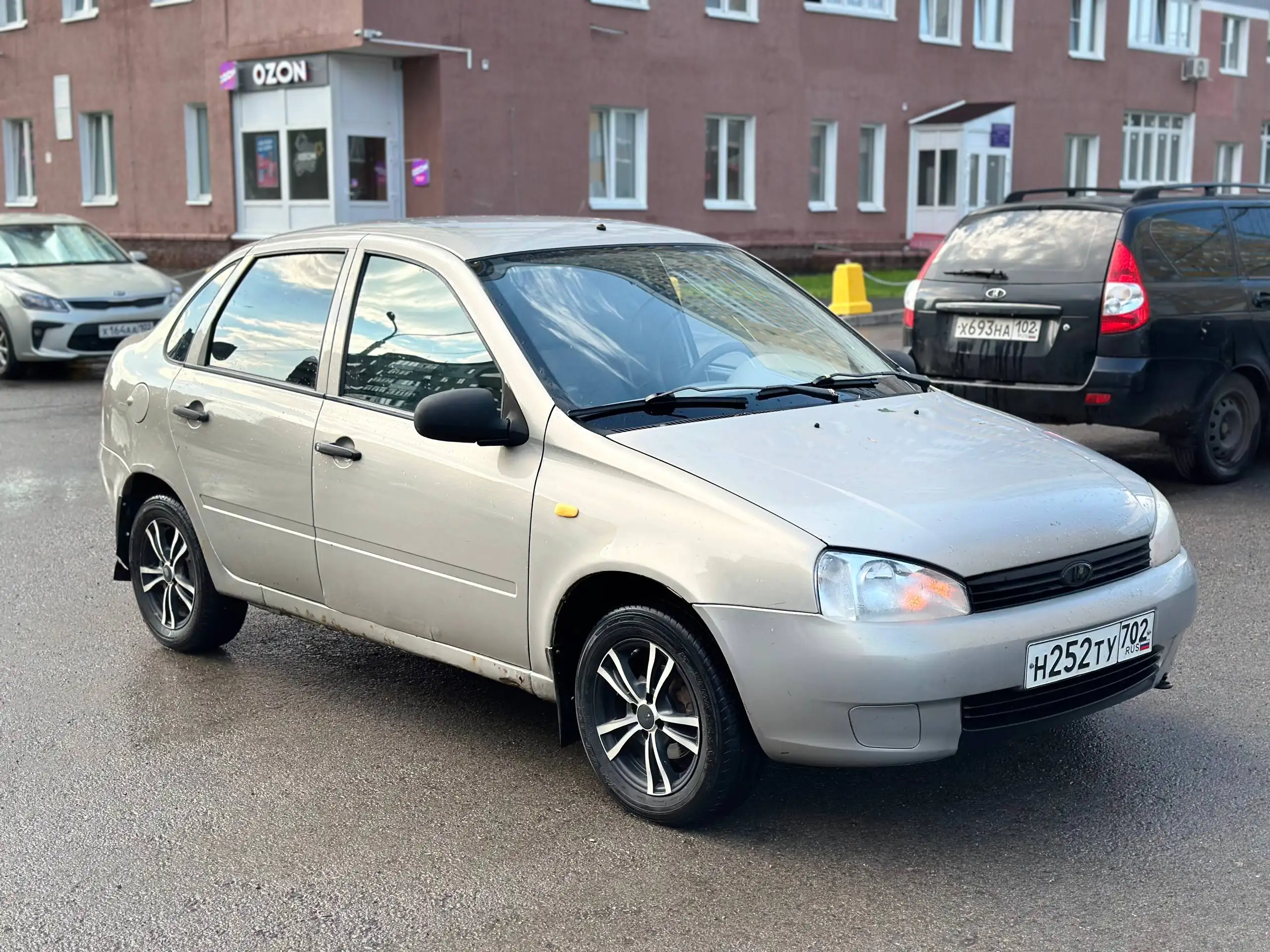 Лада Калина 2012 - Легковые автомобили (Авто) в Уфа