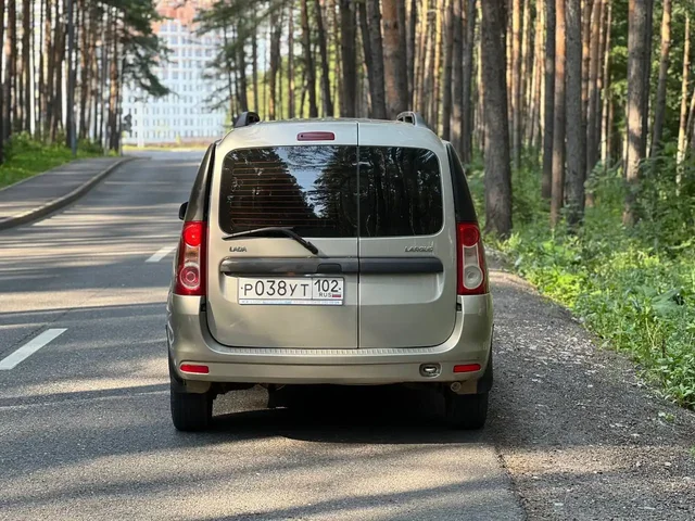 LADA Largus 2014 - Toyota в Уфа