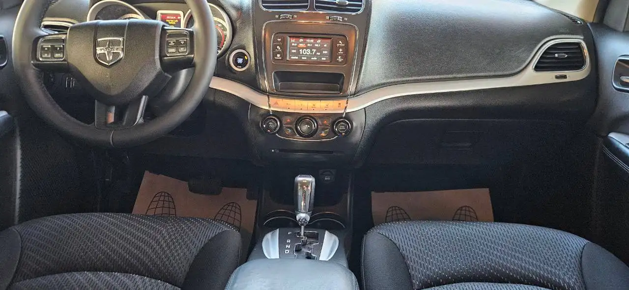 DODGE JOURNEY 2019 года, 2.4 бензин, автомат - Легковые автомобили (Авто) в Уфа