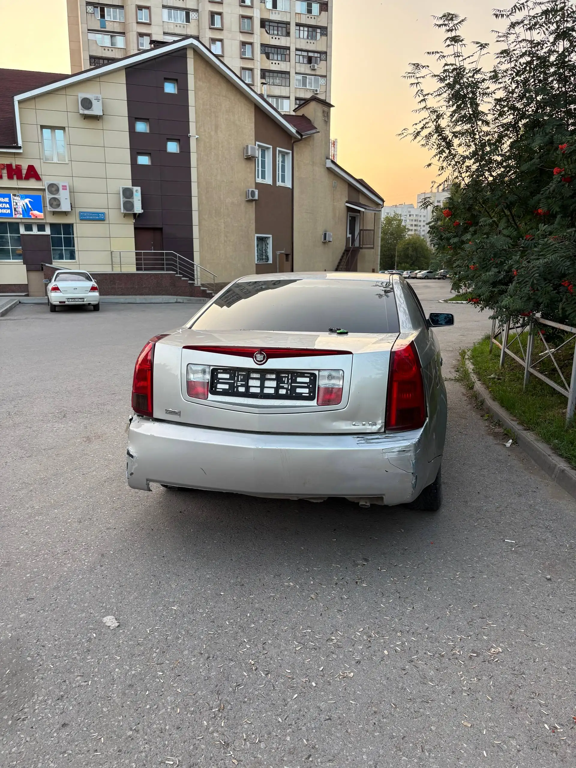 Два автомобиля: STS и CTS - Авто в Уфа
