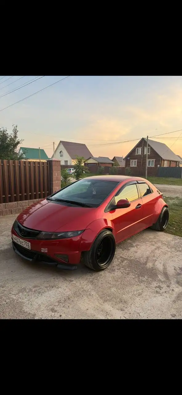 Honda Civic 5d 2008, 187к пробег, на пневме - Легковые автомобили (Авто) в Уфа
