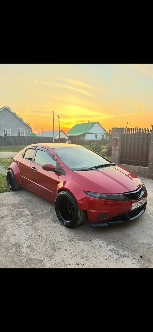 Honda Civic 5d 2008, 187к пробег, на пневме - Легковые автомобили (Авто) в Уфа