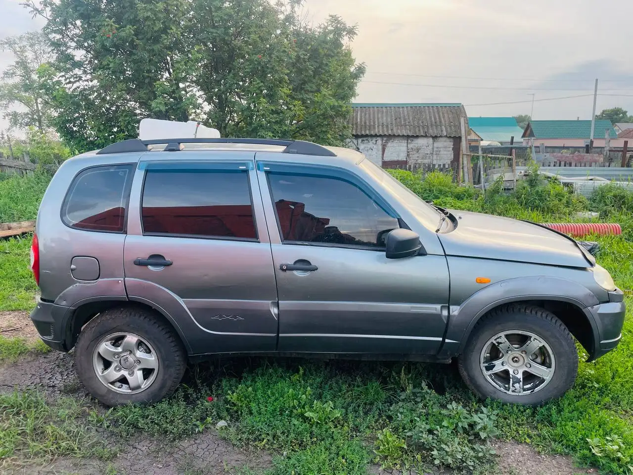 Продам Шевроле Ниву 2010 года - Автомобили (Авто) в Неизвестно