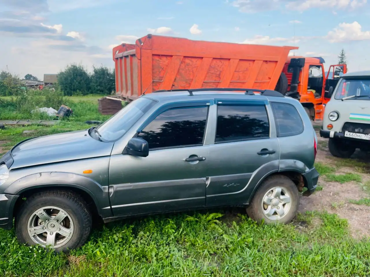 Продам Шевроле Ниву 2010 года - Автомобили (Авто) в Неизвестно