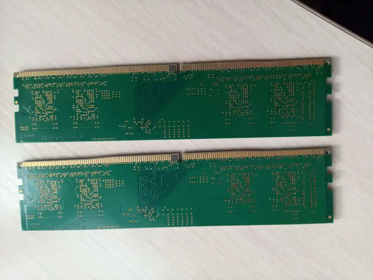 Продаю оперативную память